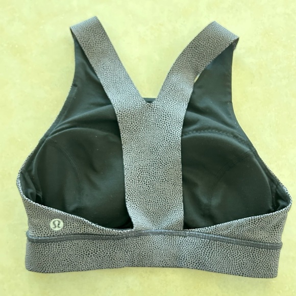Lululemon Padded Sports Bra - Gray with With Dots - Size 4 - EUC - Picture 5 of 6